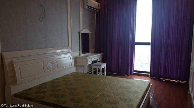 Bedroom 1 in Royal City